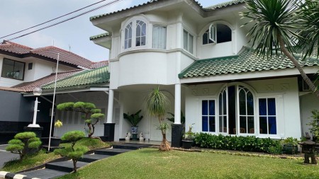 Rumah Bagus Di Cikini, Bintaro Jaya