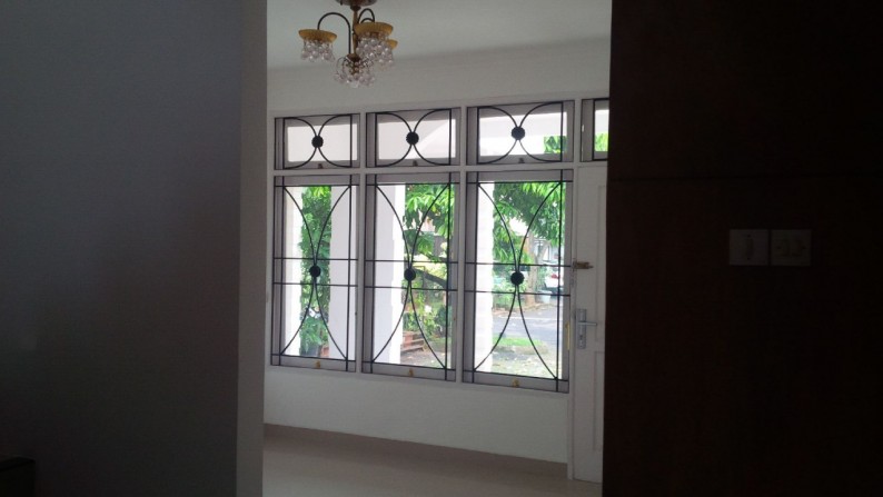 Rumah Cantik, Siap Huni, dan Dalam Cluster @Bintaro