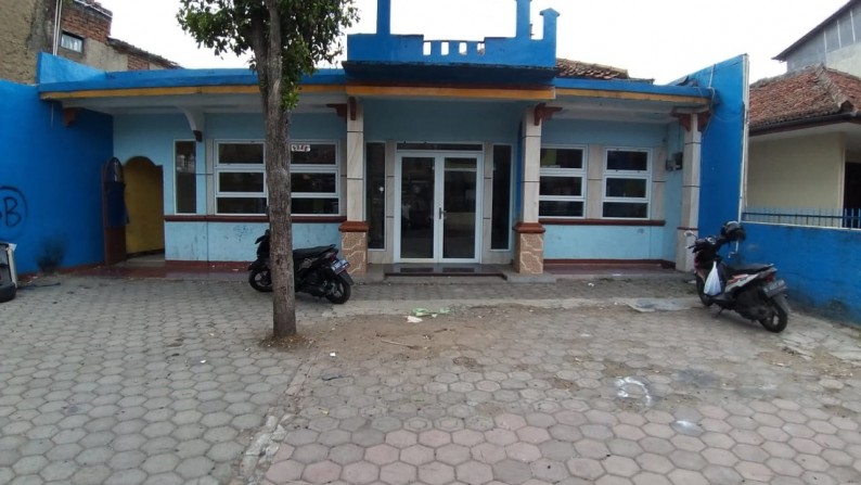 Rumah ex Rumah makan di Sayap Sudirman