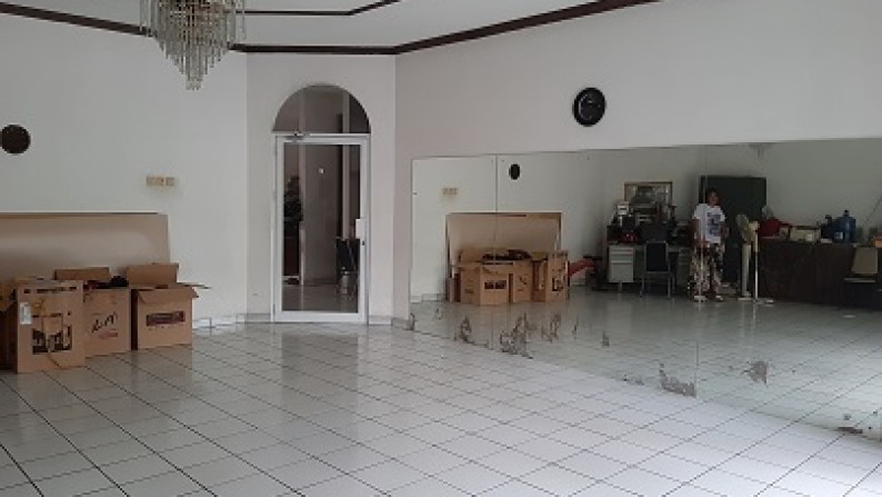 Dijual Rumah Hoek di Sunrise Garden