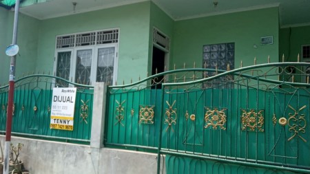 Rumah di Priuk Jaya Permai Tangerang