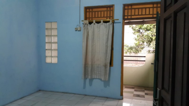 Rumah di JL. Raya Medang, Perum 3 Karawaci Tangerang