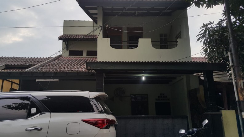 Rumah di JL. Raya Medang, Perum 3 Karawaci Tangerang