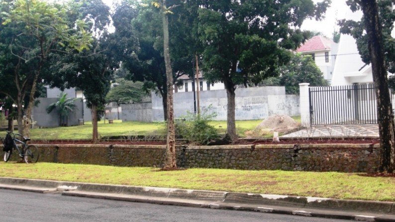 Kavling siap bagun di bintaro jaya sektor 7,berada dalam cluster,harga Nego