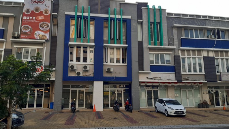 Ruko 3 Lantai dekat Kampus di Ruko Neo Arcade, Paramount, Gading