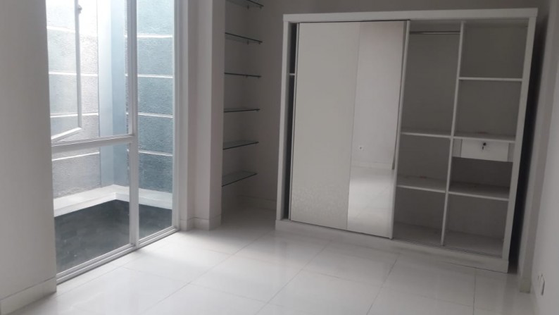 Rumah Cantik, Siap Huni, dan Hunian Nyaman @Bintaro