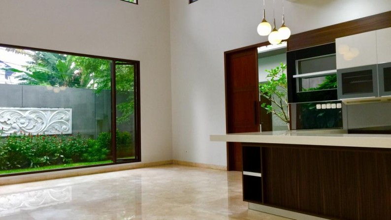 Dijual Rumah Bagus kemang selatan