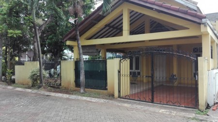 Rumah Lokasi Strategis, Hunian Nyaman dan Dekat Bintaro Jaya