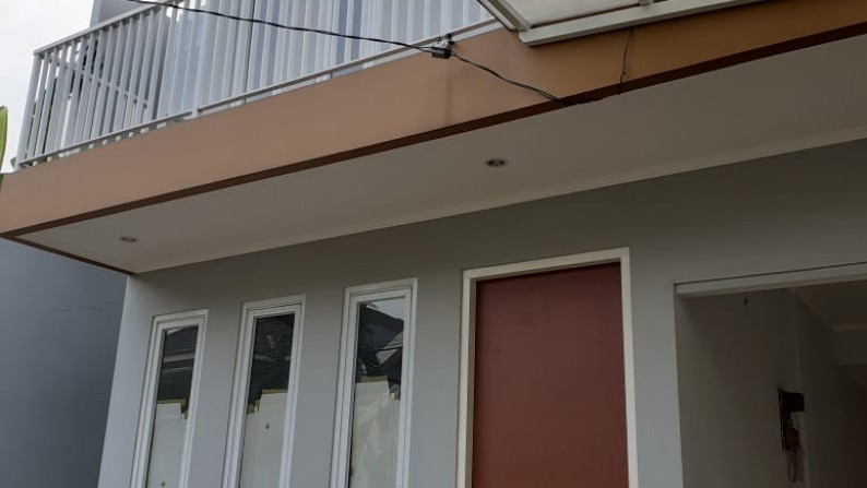 Rumah Siap Huni, Baru Renovasi, Hunian Nyaman dan Asri @Pelikan, Bintaro