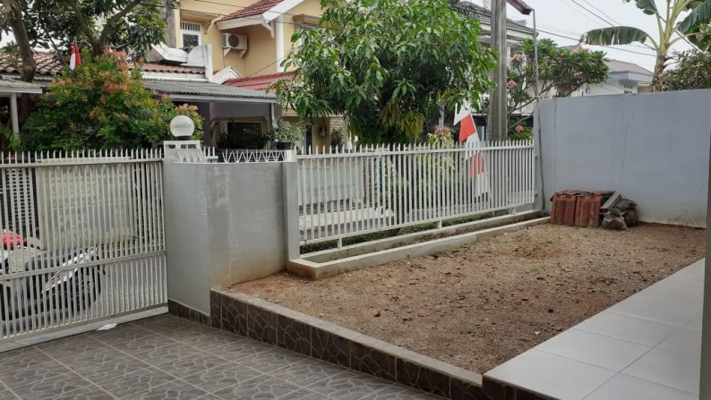 Rumah Siap Huni, Baru Renovasi, Hunian Nyaman dan Asri @Pelikan, Bintaro