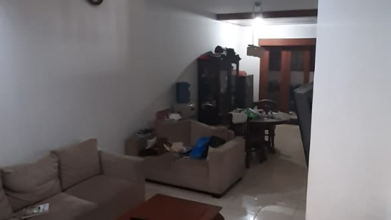 Rumah Siap Huni, Lokasi Strategis, dan Hunian Nyaman @Pondok Emas, Pondok Indah