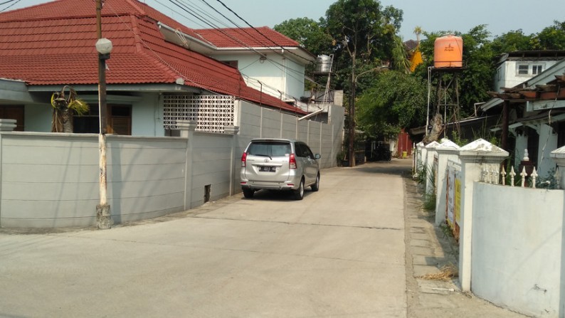 Rumah dijual di Lokasi Strategis Jati Padang Pasar Minggu *0027-CHRJEL*