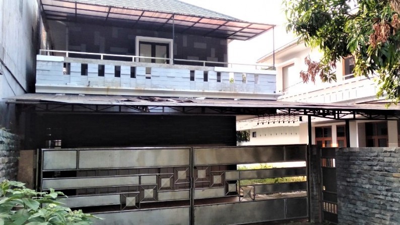 Rumah Bagus dijual di Lokasi Strategis Cibubur, Jakarta Timur *0028-CHRJEL*