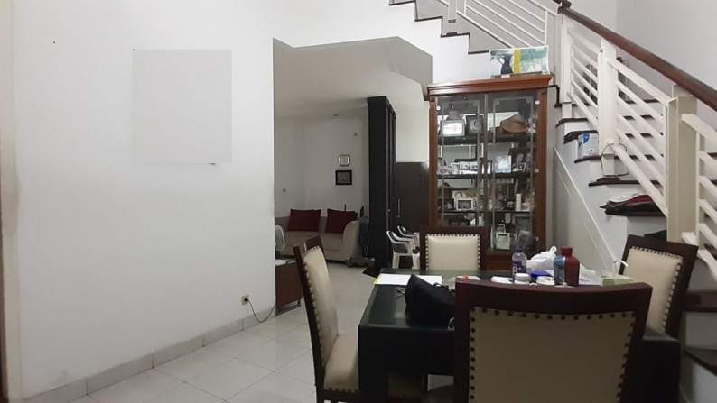 Rumah cantik dalam cluster bintaro  9