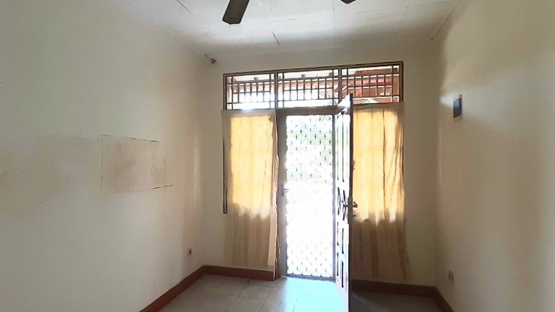 Rumah 2Lt di Sektor 9 Bintaro Jaya Harga 47,5Jt per Thn, MURAH!!! Jarang Ada