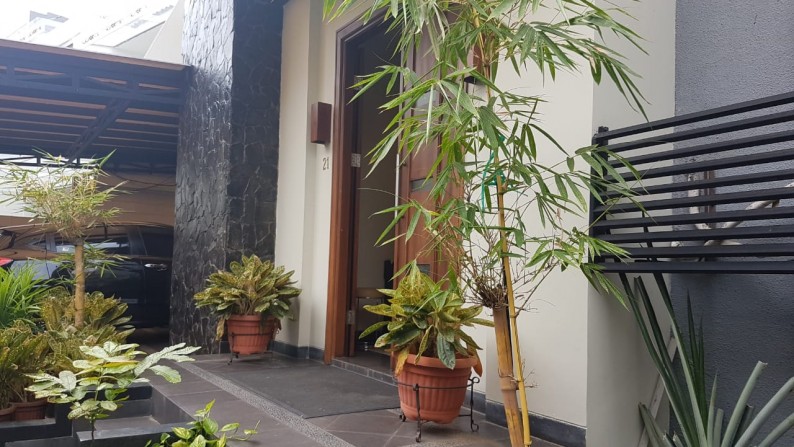 Rumah Cantik,Bagus,siap huni di Jakarta Pusat