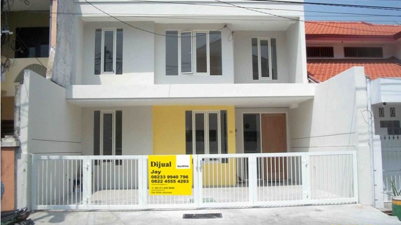 Jual Rumah 2 Lantai, Baru Gress, Minimalis, Row Jalan depan Lebar + Paving, Siap Huni, Bisa untuk Rumah Tinggal/Kantor -JAY-