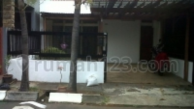 RUMAH STANDAR ASRI DEKAT PIM (HARGA DIBAWAH PASAR) DI AREA PINANG MAS PONDOK INDAH.