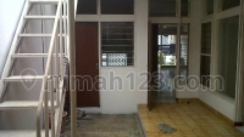 RUMAH STANDAR ASRI DEKAT PIM (HARGA DIBAWAH PASAR) DI AREA PINANG MAS PONDOK INDAH.