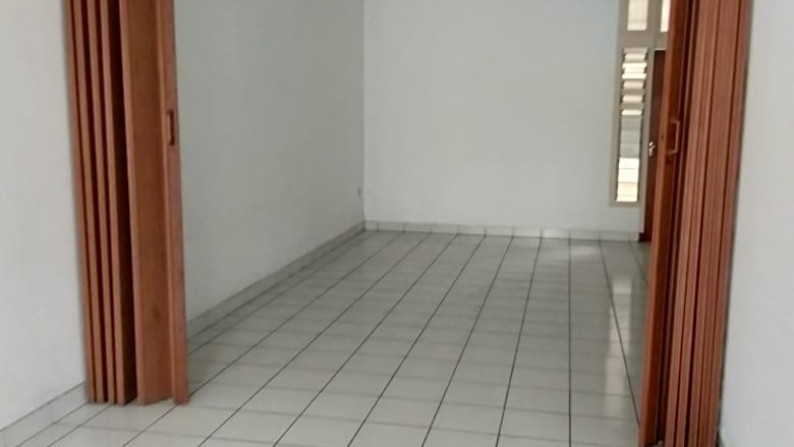 RUMAH STANDAR ASRI DEKAT PIM (HARGA DIBAWAH PASAR) DI AREA PINANG MAS PONDOK INDAH.