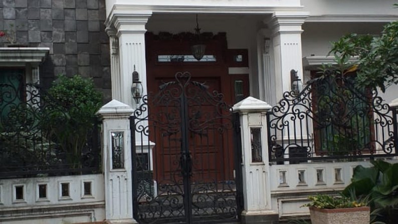 Rumah di JL. Palem Sawit - Palem Semi Karawaci Tangerang