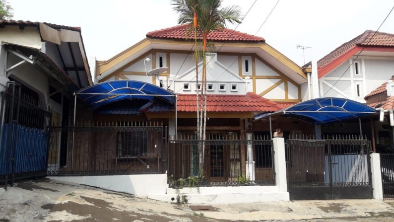 Rumah Siap Huni,Lokasi oke di Bintaro Jaya 5