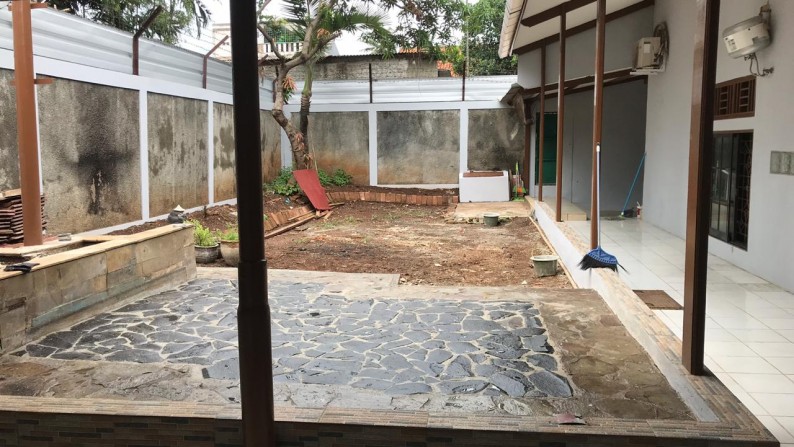 Rumah Siap Huni,Lokasi oke di Bintaro Jaya 5