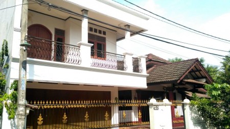 Rumah Bagus Di Griya Agung Sentosa, Pondok Melati Bekasi