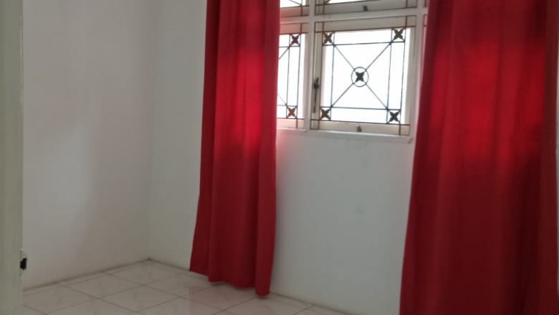 Rumah Siap huni, di Cluster Exclusive Puri Bintaro sektor 9