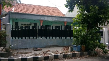 Rumah Rungkut Asri Surabaya