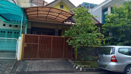 Rumah Cantik Siap Huni di Puri Botanical Mega Kebon jeruk