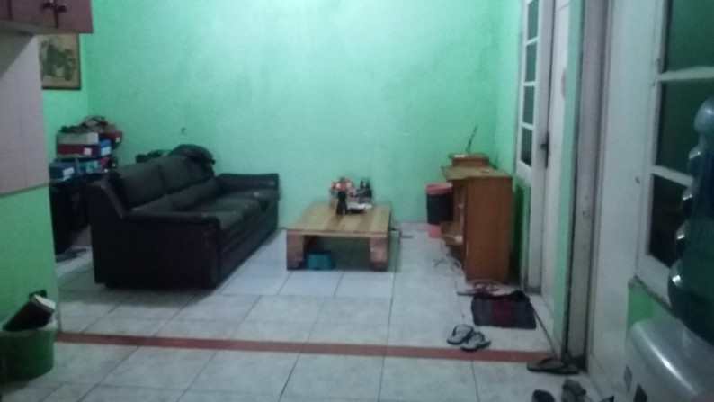 Jual Rumah Kosan di Salemba Ada 25 Kamar Tidur