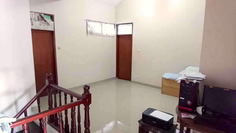 Dijual Rumah Taman Kopo Indah, ada bonus lahan