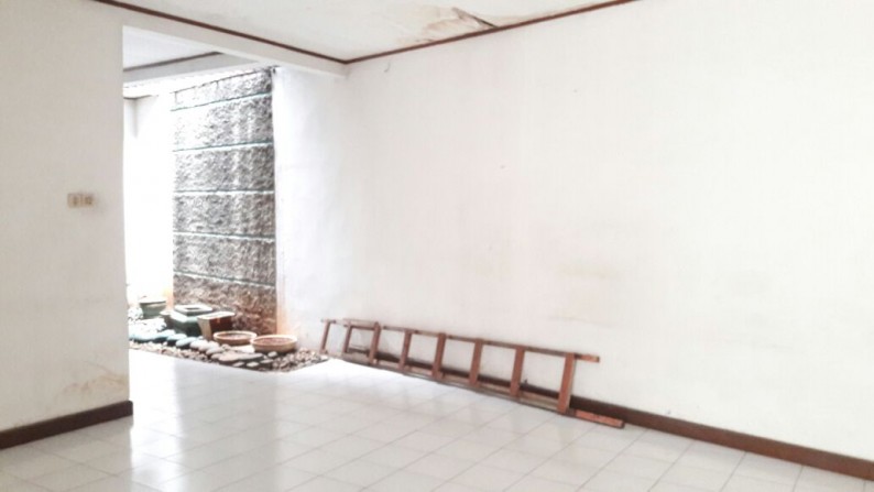 Rumah Dijual Cepat ! Di Bintaro Jakarta Selatan