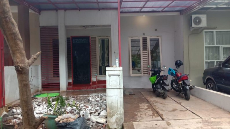 Rumah siap huni di Graha Raya