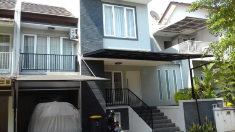 Rumah Cantik Minimalis Dalam Cluster Di Jl Merpati Sarua Ciputat