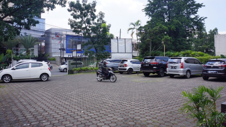 Ruang Usaha jalan utama pasir kaliki dekat IP, Living Plaza