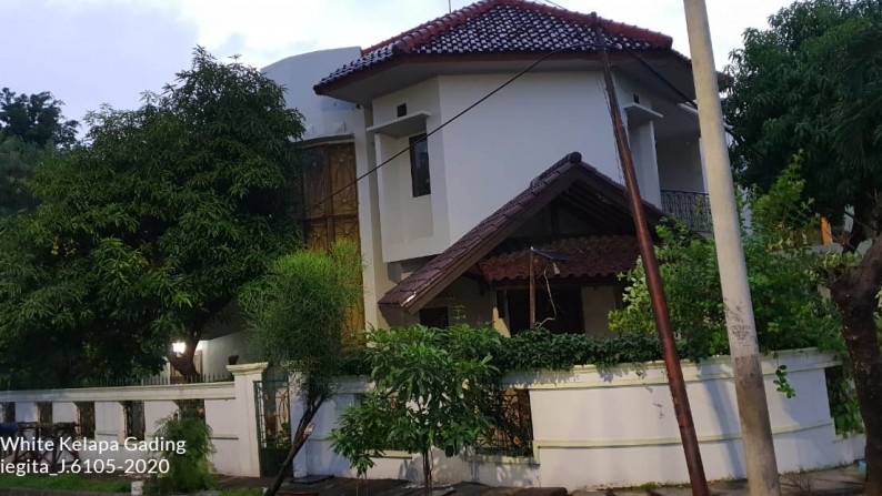 Rumah Semi Furnish Ujung Menteng-Menteng Utama, Luas 318/176m2