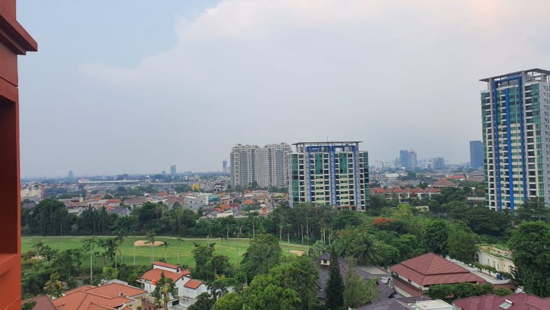 Luxury Apartment dengan 2 Kamar Tidur di Nuansa Hijau Tower