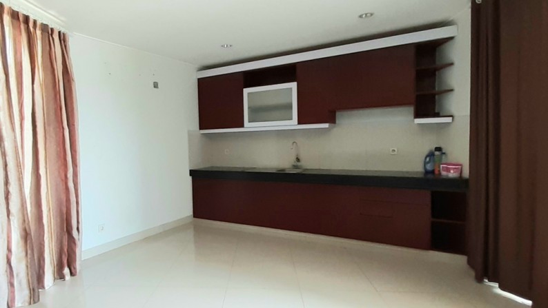 Rumah Hook Minimalis Modern dgn Sentuhan Ala Jepang di Bintaro Jaya Harga 130Jt/Thn nego