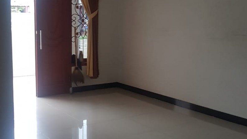 Dijual JL. Dn. Toba 3 Perum 2 Karawaci Tangerang