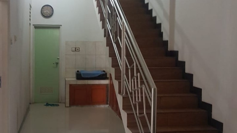 Dijual JL. Dn. Toba 3 Perum 2 Karawaci Tangerang