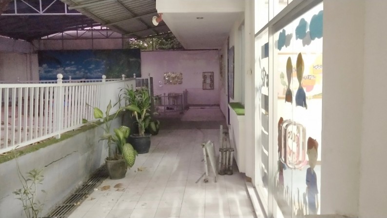 Rumah raya darmo permai surabaya