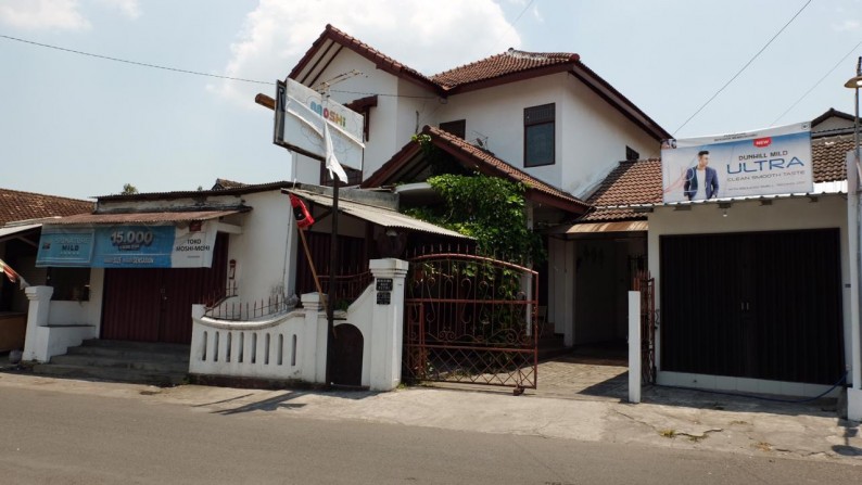 RUMAH INDUK + KOST  34 KAMAR, STRATEGIS, NOLOGATEN, DEPOK, SLEMAN.