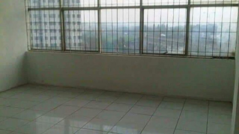 Di Jual Ruko Lokasi Strategis, Komp Ruko Sarinah Veteran Jakarta Selatan