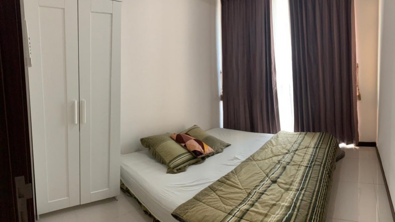 Disewakan Apartemen St Moritz 2 BR, Full Furnished di Puri Indah, mewah