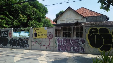 Rumah hitung tanah strategis jalan diponegoro