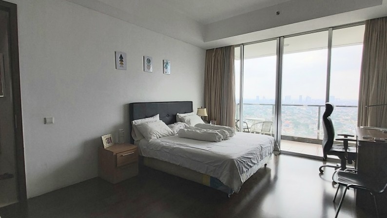 Apartemen di Kemang Village, Tower Ritz, Kemang, Jakarta Selatan, Lantai 31, City View, 4 Bedroom
