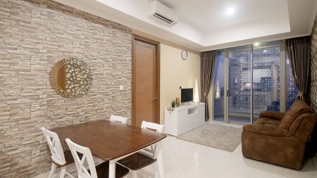 Apartemen di Kawasan Taman Anggrek (Pool View)