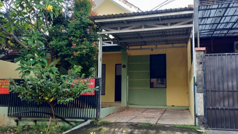 Rumah Asri dan Nyaman di Komplek Gria Pamulang  Tangerang 